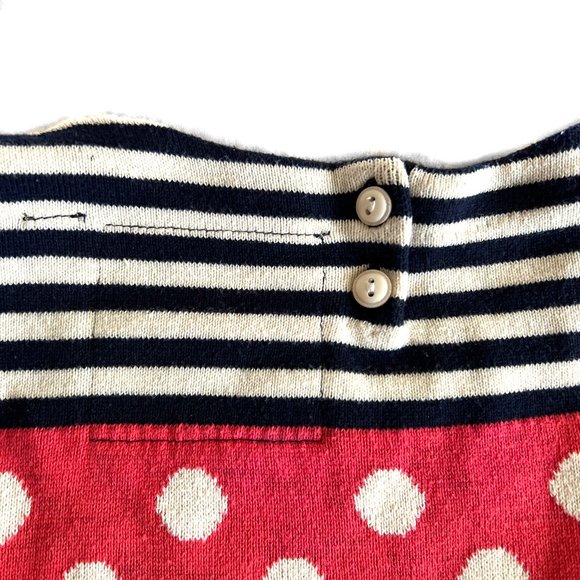 Portrait of a Flower, Medium Sweater - Picture 6 of 12